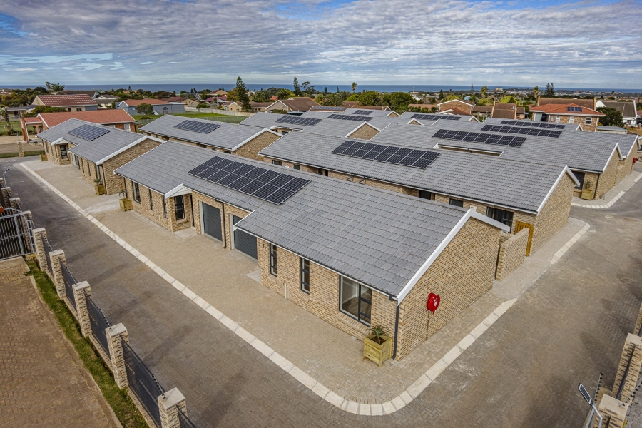 2 Bedroom Property for Sale in C Place Eastern Cape